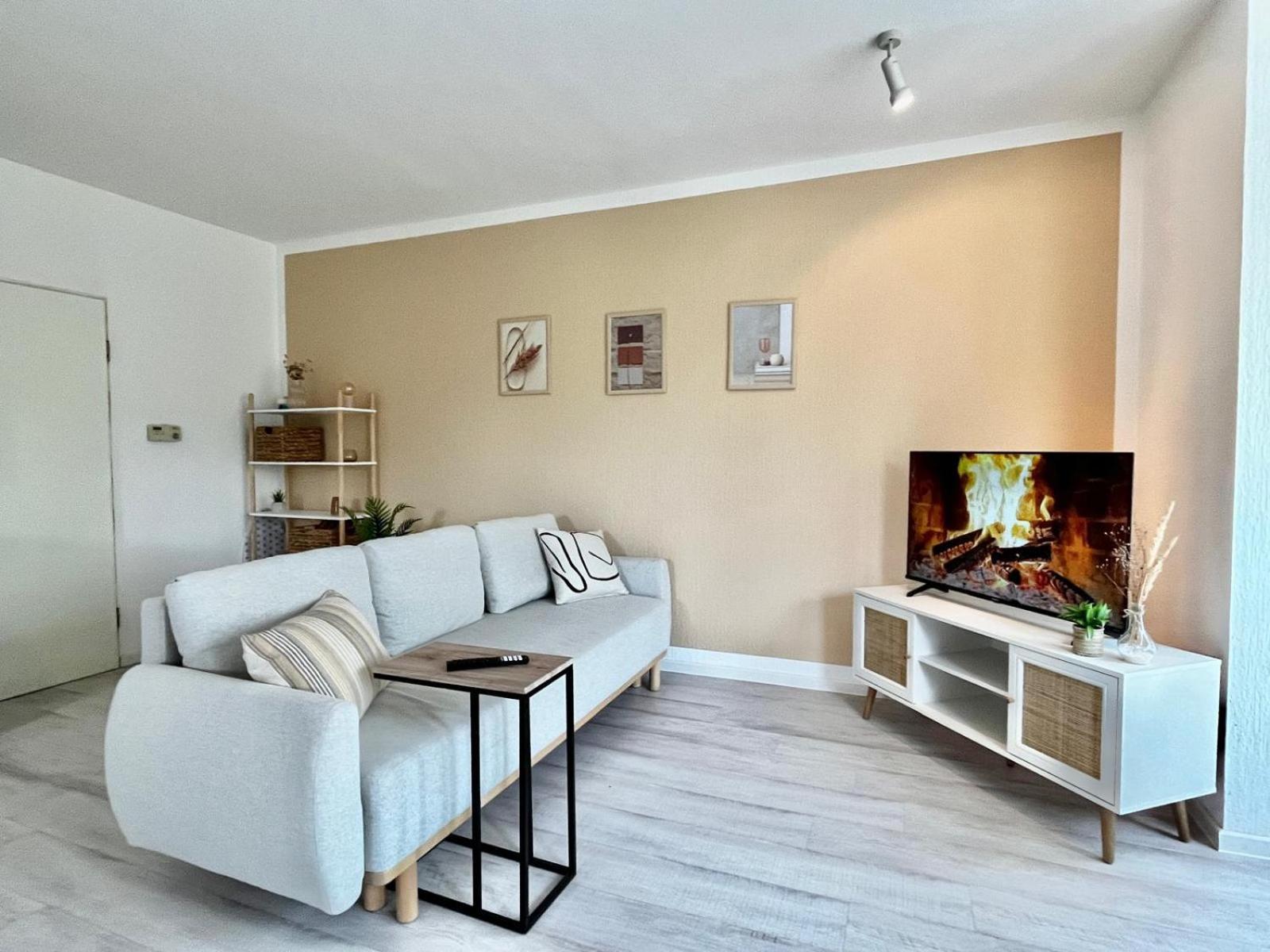Ruhige & Zentrale Ferienwohnung Halver Екстериор снимка