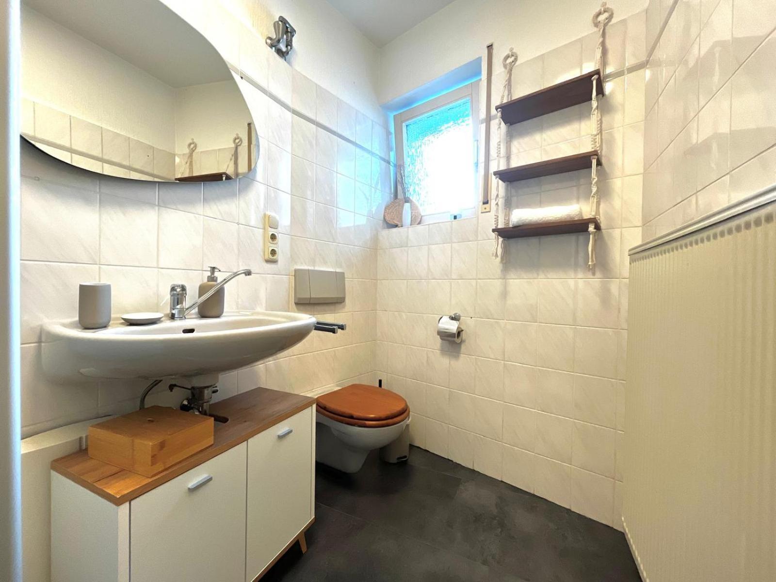 Ruhige & Zentrale Ferienwohnung Halver Екстериор снимка
